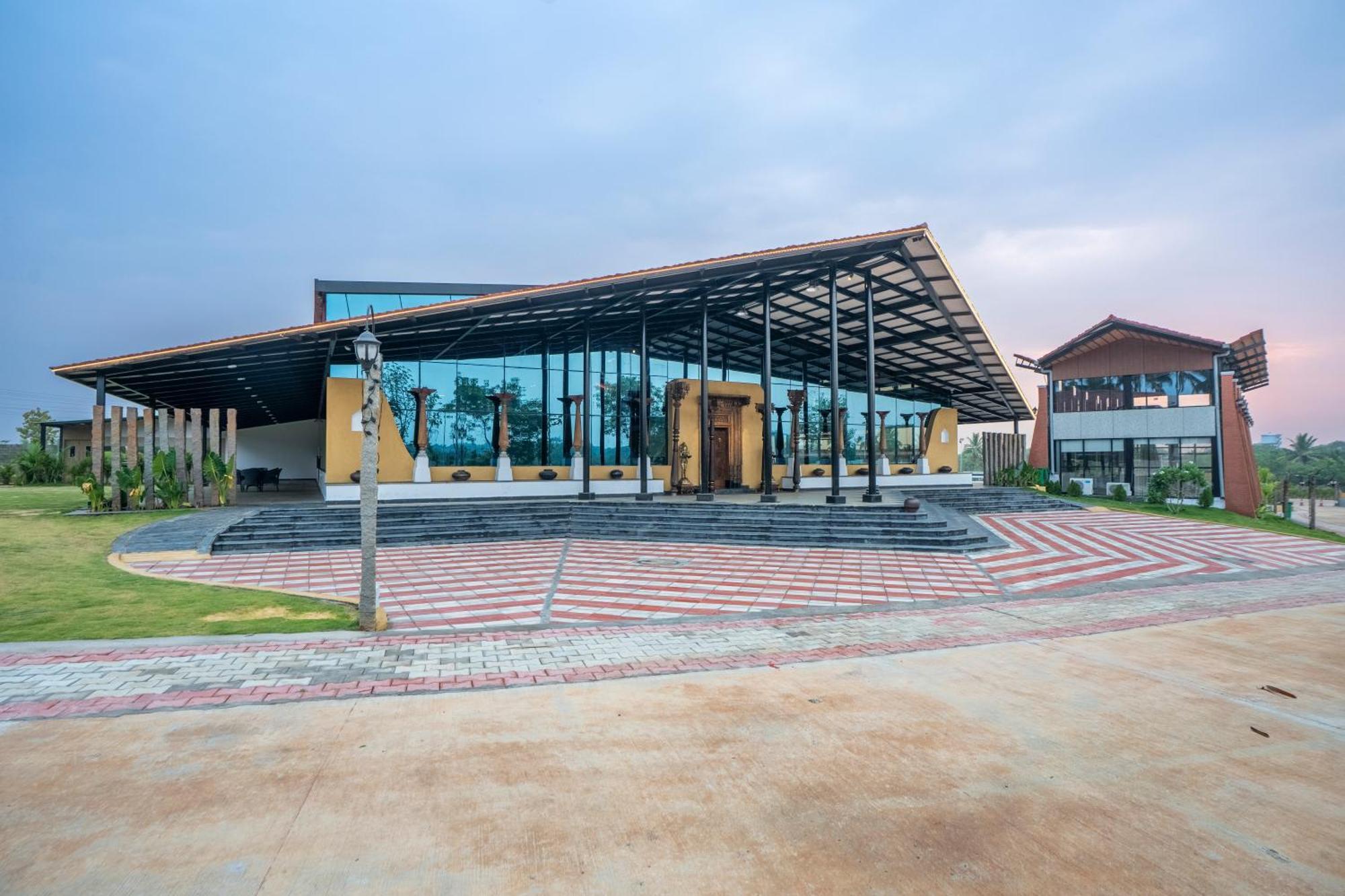 Serene Resort Hyderabad Шемшабад Екстер'єр фото
